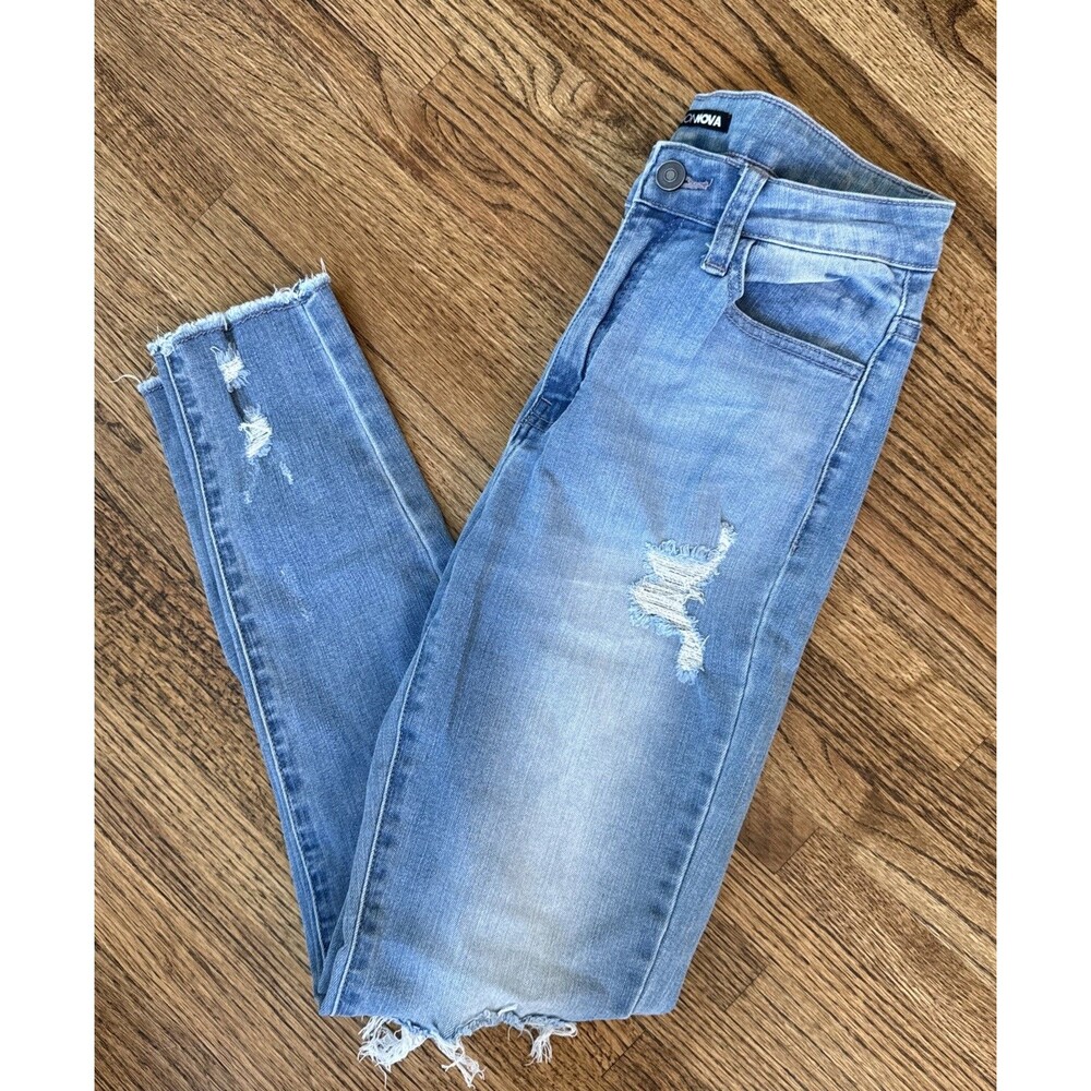 Women’s Fashion Nova Distressed Medium Denim Skinny Blue Raw Hem Jeans 7/27